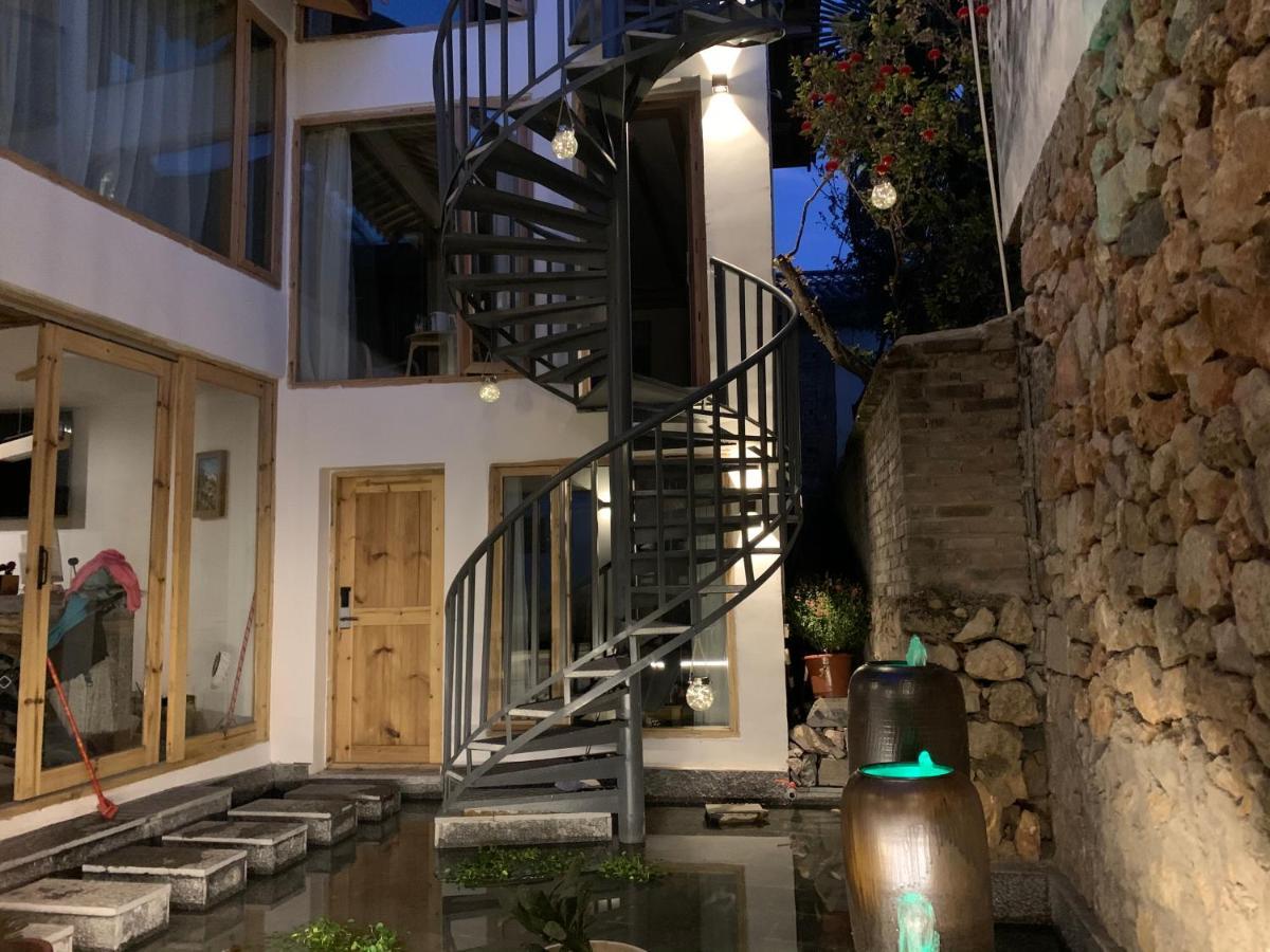 Lijiang Yunqi Holiday Guesthouse Kültér fotó
